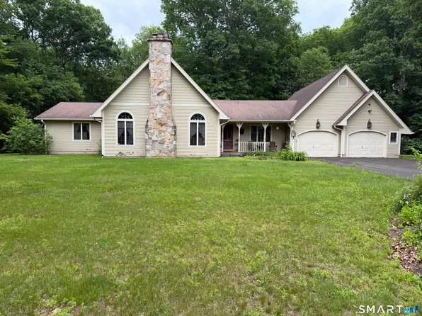 84 Luciano Drive, Southington, CT 06489
