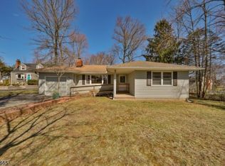 1 Callahan St, East Hanover, NJ