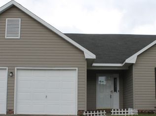 4316 Bishamon St, Hope Mills, NC 28348