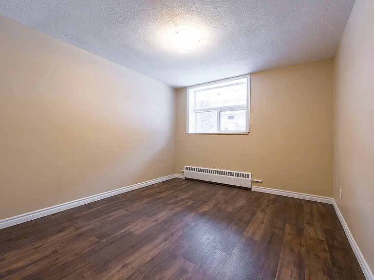 365 Lake St — Photo 23