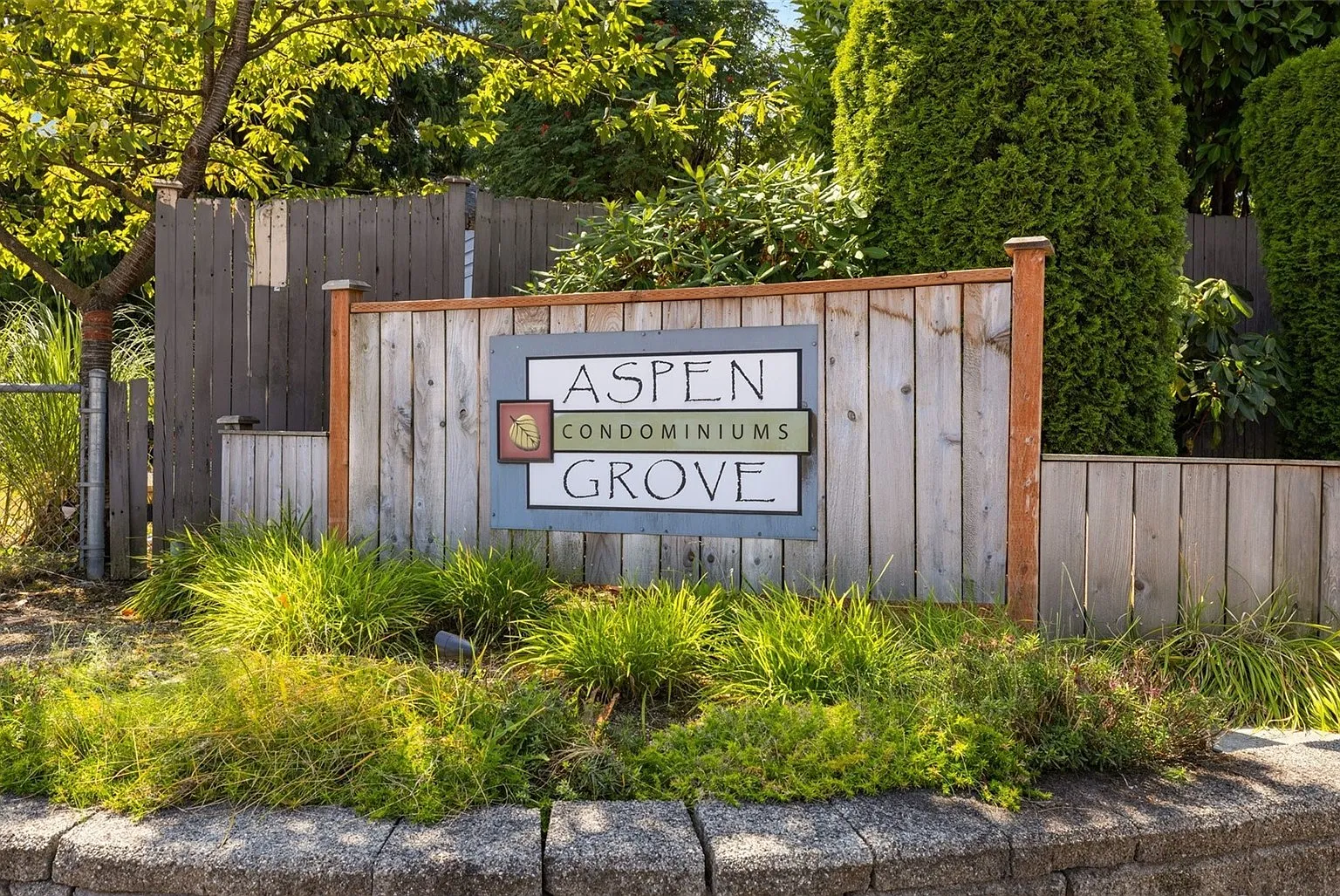 3 bed, 1105 sqft, $2,500 — Photo 1