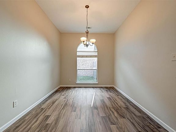 4th image of 15518 Lost Maples Dr