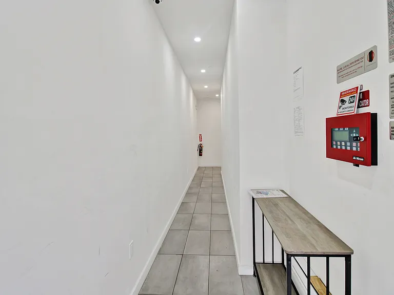 74 Palmetto St #4R — Photo 21