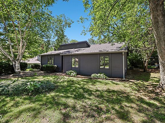 2nd image of 4037 Hillendale Dr