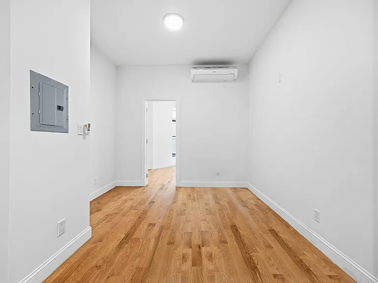 521 Decatur St #2D — Photo 8