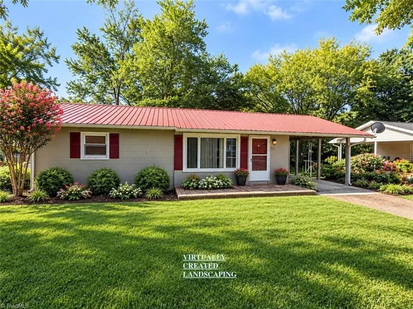 111 Arbor St, Boonville, NC 27011