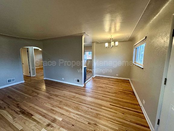 4th image of 3523 S Downing St