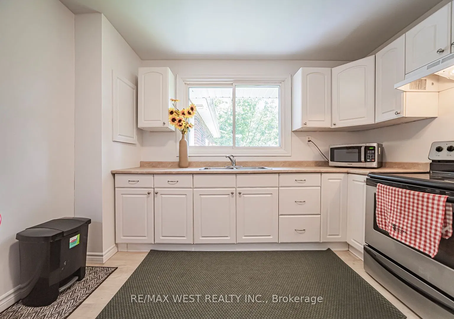 1 bed, $1,850 — Photo 4