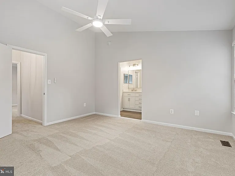 7867 Wintercress Ln — Photo 17