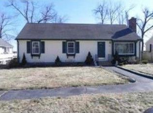 32 Westport Rd, Worcester, MA 01605