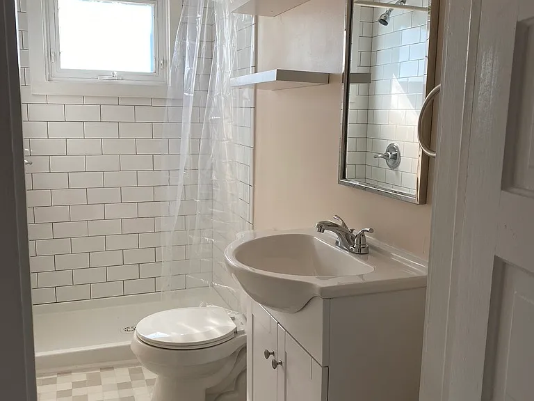 116 E Main St #2 — Photo 6