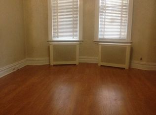 6041 70th Ave, Ridgewood, NY 11385