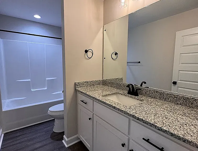 132 Gritney Rd — Photo 7