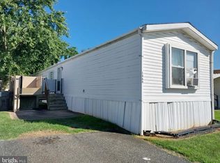 1860 John Dr #202, Edgewood, MD 21040