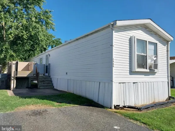 1860 John Dr #202, Edgewood, MD 21040
