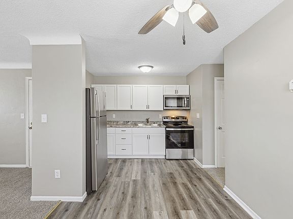 5th image of 1500 Elrose Ct APT 2