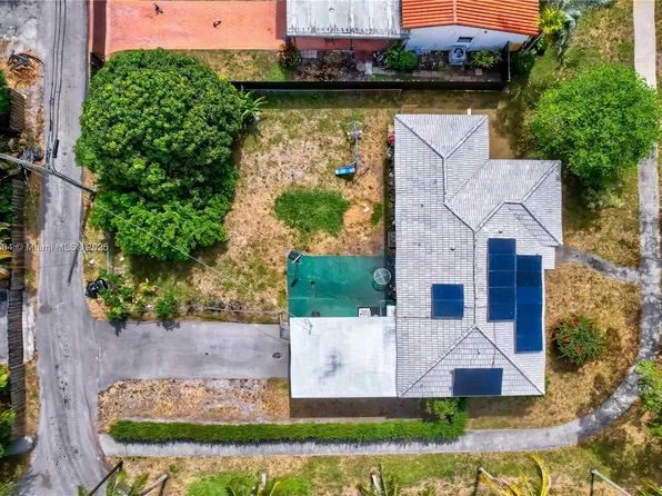 185 NW 106th St, Miami Shores, FL 33150