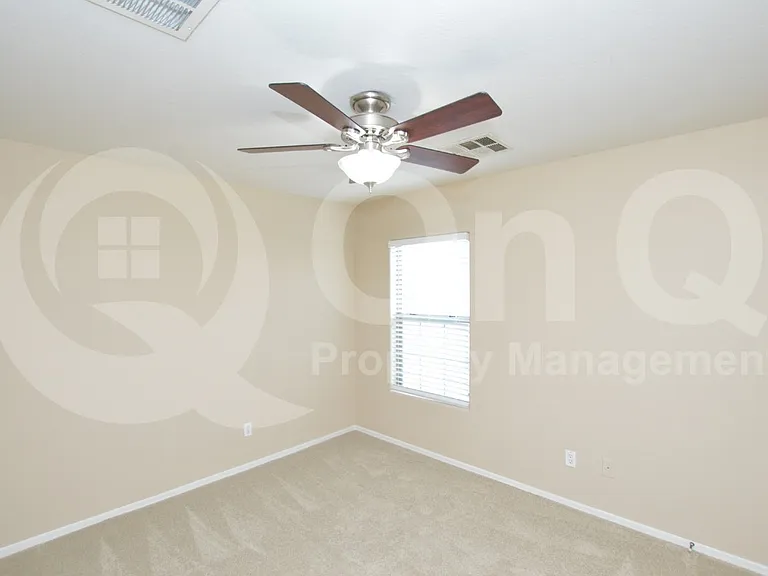 1453 S Sinova Ave — Photo 15