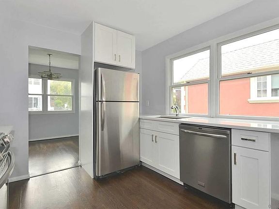 4th image of 1820 215th St Floor 2