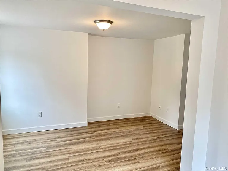 58 W Dorsey Ln #A — Photo 15