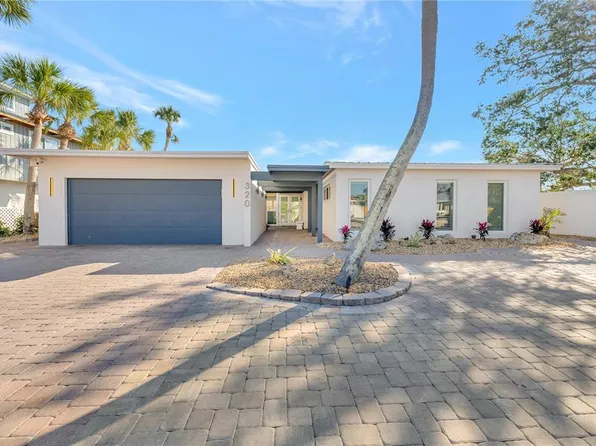320 Avenida Leona, Sarasota, FL 34242