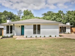 304 S Burnet St, Round Rock, TX 78664