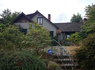 8245 Northrop Pl SW, Seattle, WA 98136