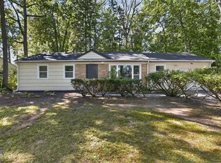 5045 Fairgreen Dr, Toledo, OH 43613