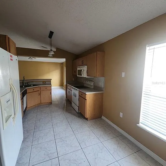 3113 Turret Dr — Photo 4