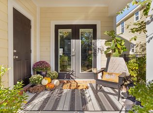 8 Sweetgrass Ln, Ocean Springs, MS 39564