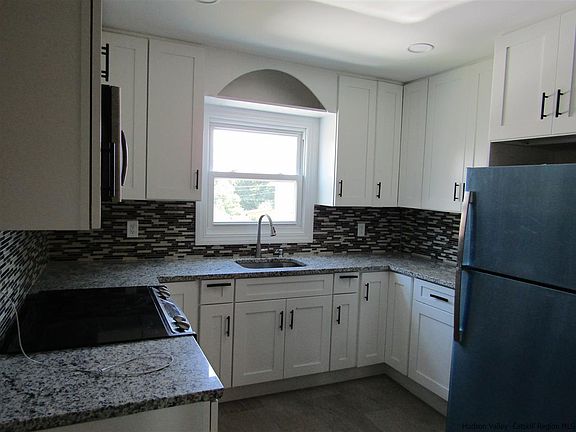 3rd image of 104 1st St #A