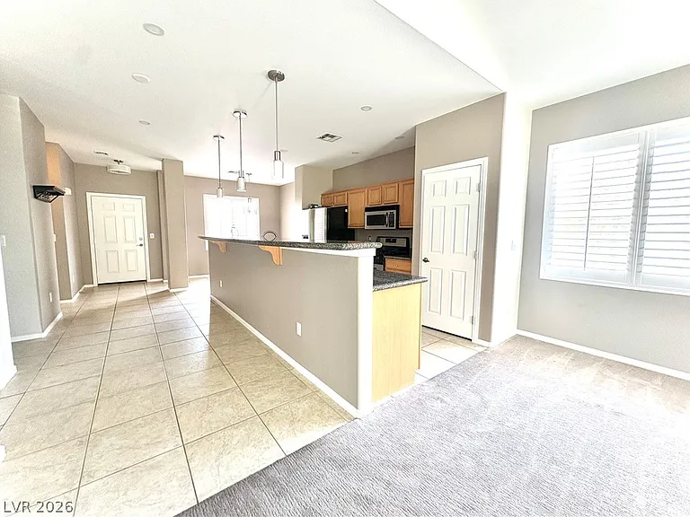800 Peachy Canyon Cir #201 — Photo 2