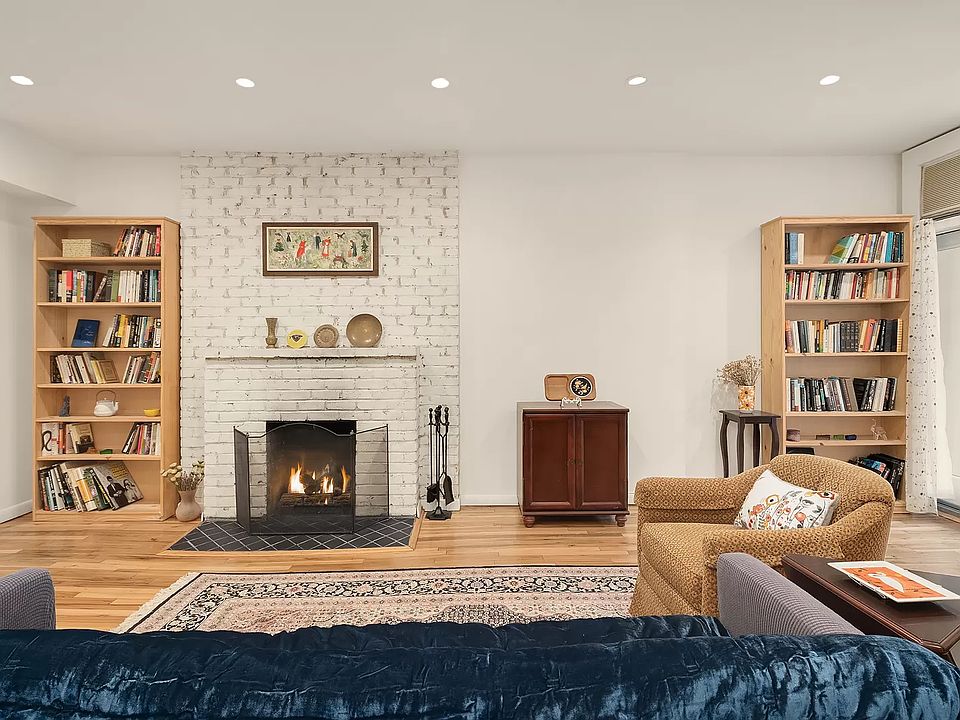 1st image of 307 W 82nd St APT B