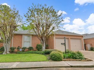 208 Park Lane Pl, Jackson, MS 39211