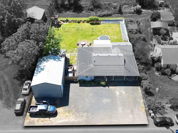 720 Central Ave, Lebanon, OR 97355