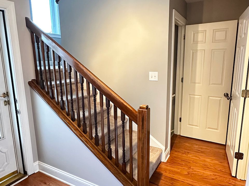 First floor lobby and hallway