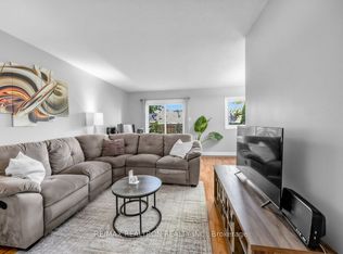 5025 Pinedale Ave #10, Burlington, ON L7L5J6