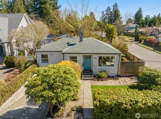 9102 12th Avenue NE, Seattle, WA