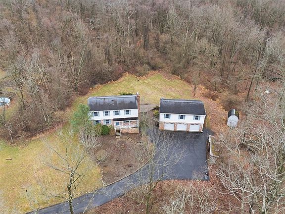 3rd image of 55 Woodland Rd