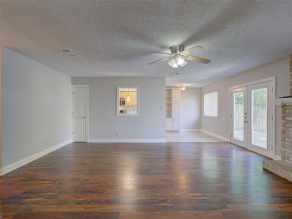 3rd image of 1704 Saint Williams St