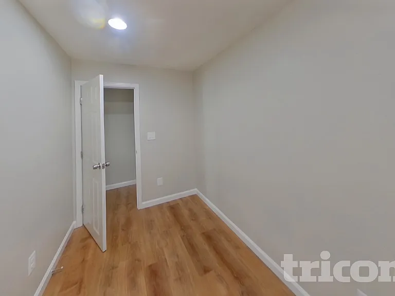 915 Welch Ave — Photo 15