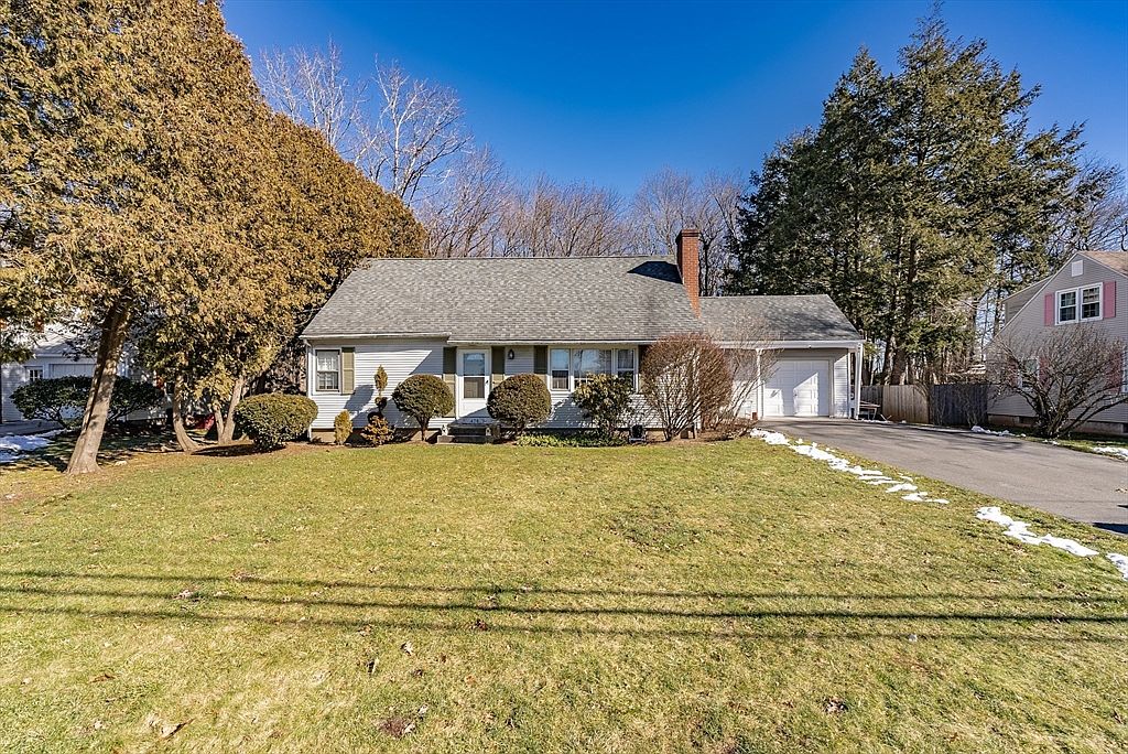 478 Amostown Rd, West Springfield, MA 01089 Zillow