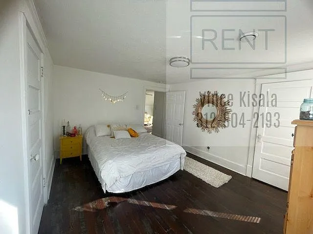 1312 Elston St #2 — Photo 7