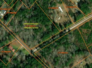 Whites Ave, Cottageville, SC 29435