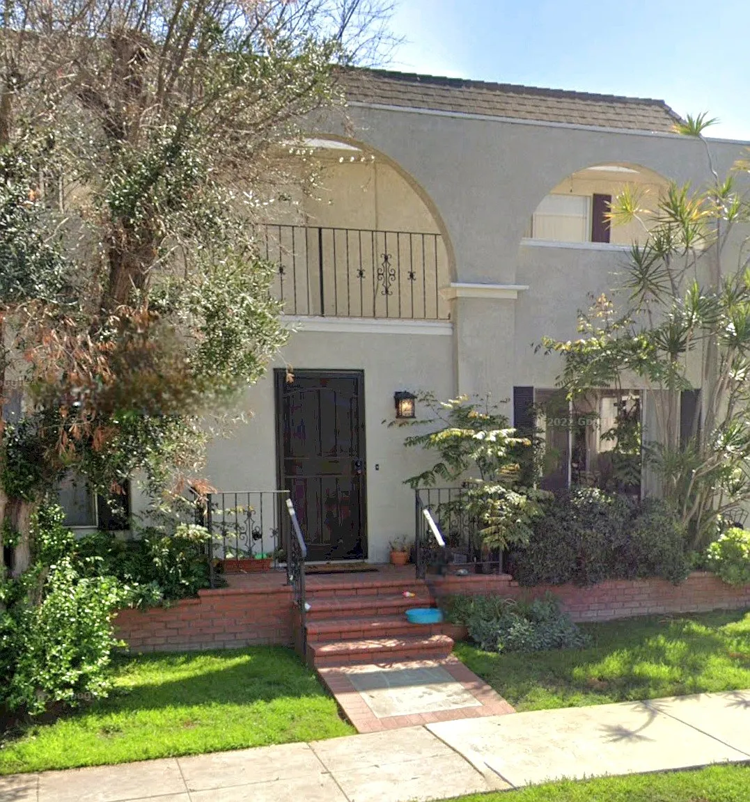 2 bed, 1200 sqft, $2,895 — Photo 1