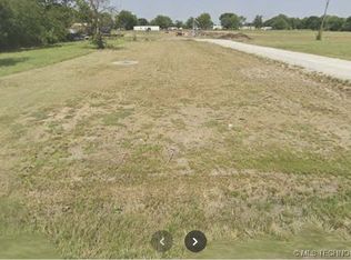 E Pine St, Haskell, OK 74436