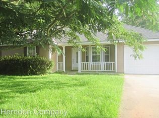 912 Pine Cone Cir, Valdosta, GA 31602