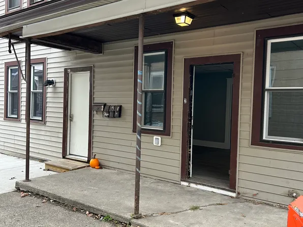 68 7th Ave #2, North Tonawanda, NY 14120