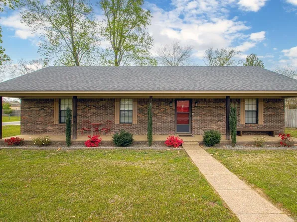 801 SW 3rd St, Bryant, AR 72022