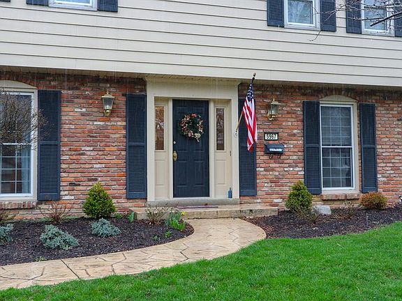 3rd image of 5967 Bayberry Dr